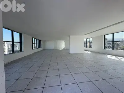 GMC328RAJ - Office for rent in Sin El Fil - مكتب للإيجار في سن الفيل