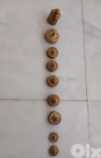مجموعة وزنات قديمة
