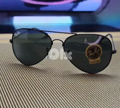 Ray Ban Aviator sunglasses
