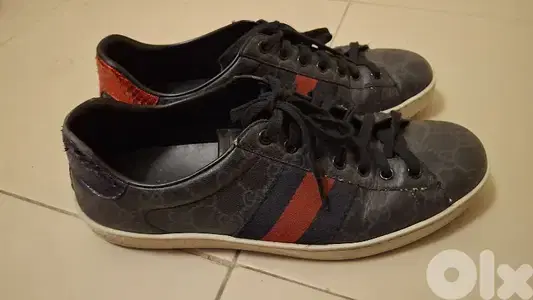 Gucci original shoes in good condition size 42.5