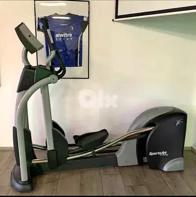 2x Elliptical SportsArt made in Germany like new lwe7de b 850 dolar