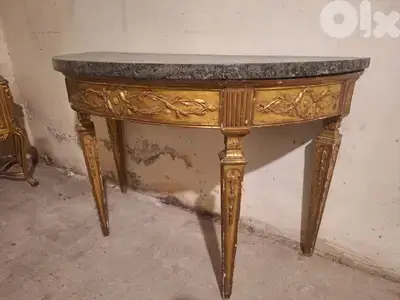 كونسول فرنسي انتيك لويساز رائع جدا وجه رخام