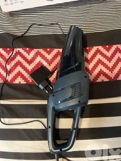 handheld vacuum cleaner
