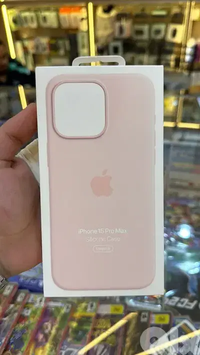 Silicone case magsafe iphone 15 pro max light pink
