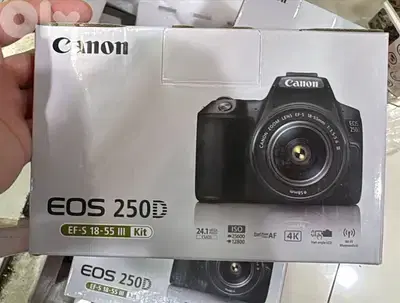 Canon Camera EOS 250D EF-S 18-55 III  IS STM Kit