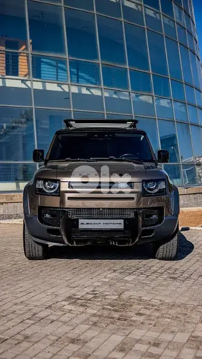 2020 Land Rover Defender 110 P400 SE