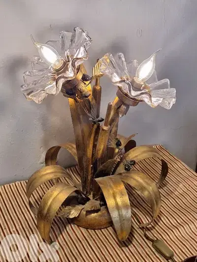 italian flowershaped murano lamp italian flowershaped murano lamp
