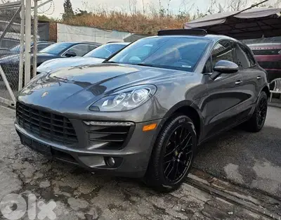 Porsche Macan S 2018 luxury package Ajnabieh clean carfax
