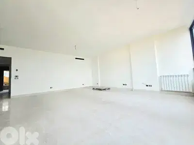 RA25-4522 Apartment for Rent | Ras Beirut | شقة للإيجار في رأس بيروت