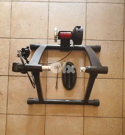 Bicycle home trainer 6 speed (brand new)