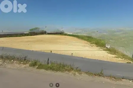 Land For Rent in Dekwaneh