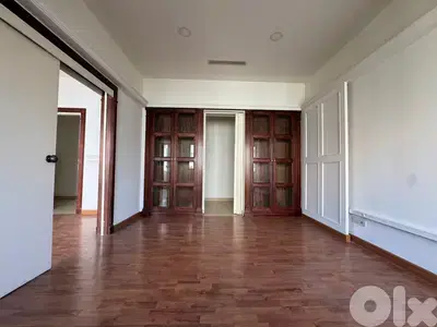 JH25-4535 Office 170m2 for rent in Badaro, $ 1,250 cash