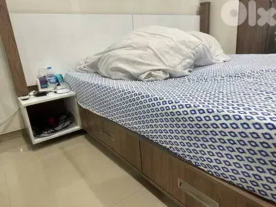 king size bed