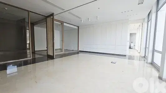 AH-HKL-432 Office for Sale – Downtown Beirut | 104m² | $ 580,000 cash