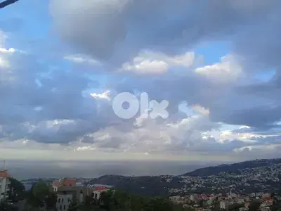 Apartment For Sale In Qornet El Hamra شقة للبيع في قرنة الحمرا