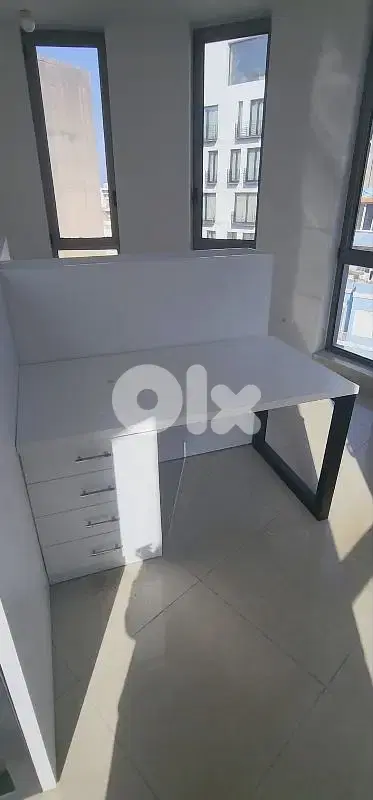 Office - Open space desks
