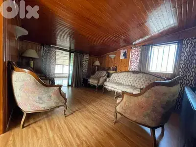 GMK188YAJ - Apartment for sale in Ballouneh - شقة للبيع في البلونة