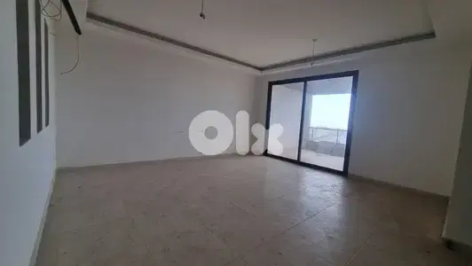 GMC136MAN - Apartment For Sale In Qornet El Hamra - شقة للبيع