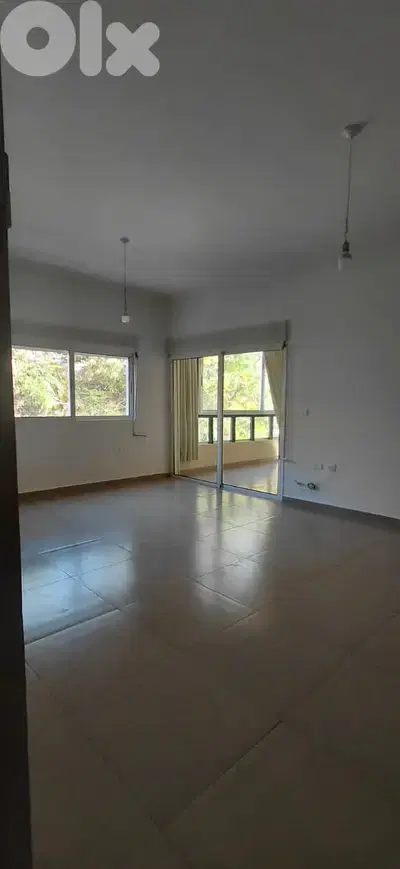 Apartment for sale in Nahr Ibrahim - شقة للبيع في نهر إبراهيم