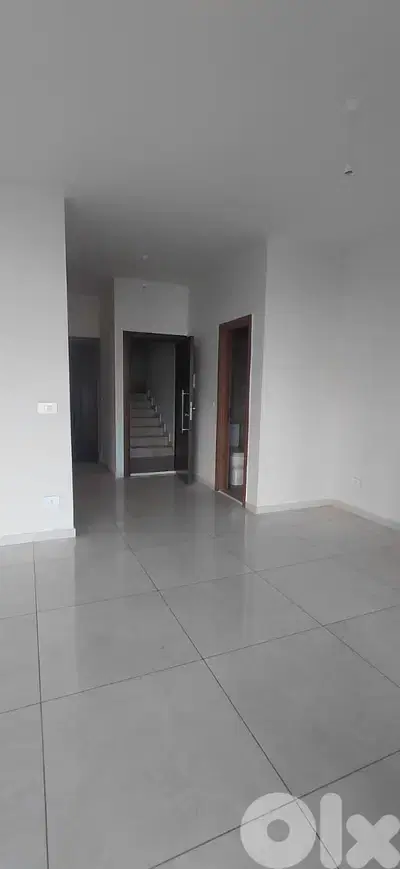 Apartment for sale in Blat -  شقة للبيع في بلاط