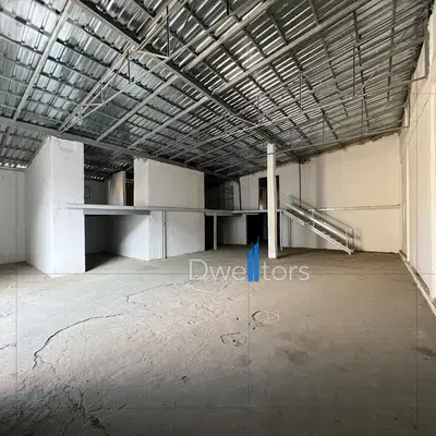 Hangar for rent in NAHR EL MOT - 1000 MT2 - 7.0 M Height