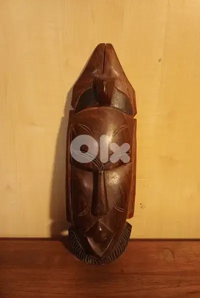 Wooden face mask