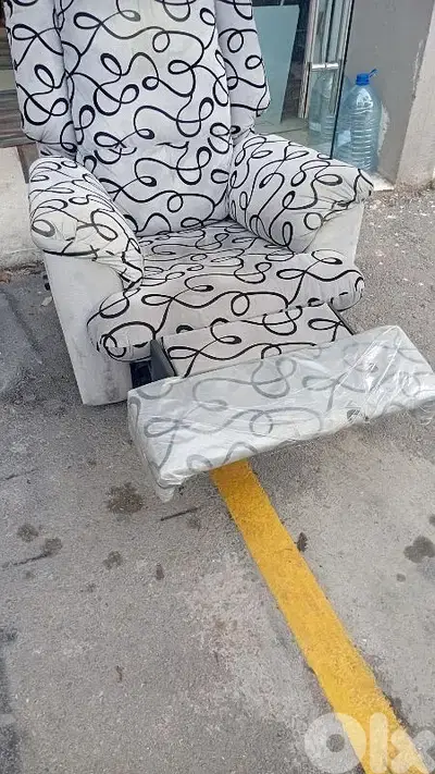 صوف اوروبي شبه جديد