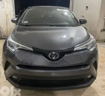 Toyota CHR 2018 Premium_Keyless_Power Mirror_Blind Spot Toyota CHR 2018 Premium_Keyless_Power Mirror_Blind Spot