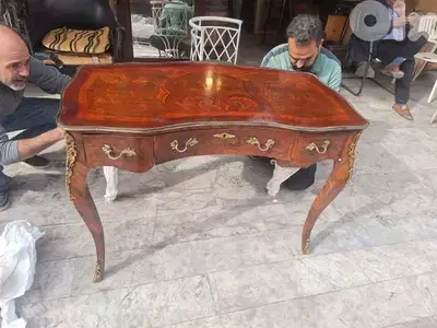 مكتب مميز انتيك مركتري رائع جدا
