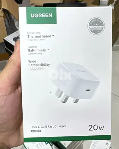 Ugreen 20w usb-c Gan fast charger 3pin white Cd137