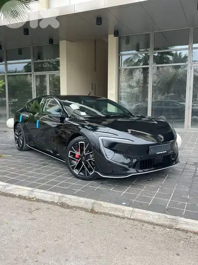 AVATR 1 2 MASTER EDITION 2025 EV ( DUAL MOTOR )