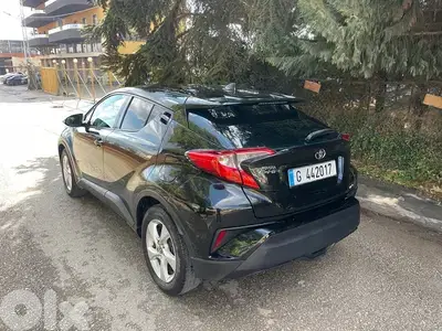 Toyota  C-HR