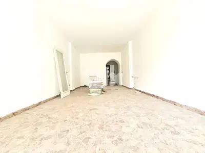 RA25-4593 Vintage Fully Renovated Apartment for Rent – Clemenceau
