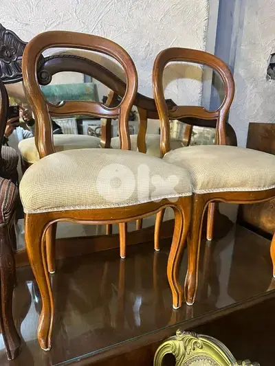 كراسي سفرة عدد 4 خشب زان كتير نظاف