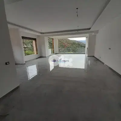 Apartment for sale in Baabdat شقة للبيع في بعبدات