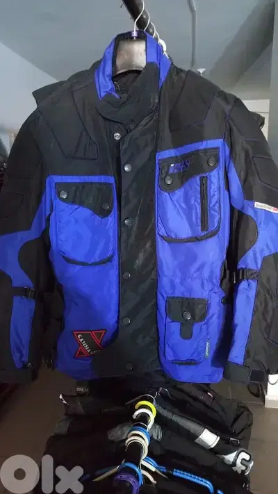 skii , skidoo snowboard vest and pants