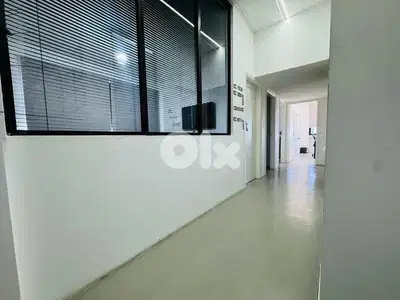 JH25-4601 Unfurnished Office 95m2 for rent in Sin l Fil, $ 1000 cash