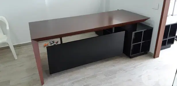 4 Decorated Shops for sale Kahale can be used as an Office or warehous