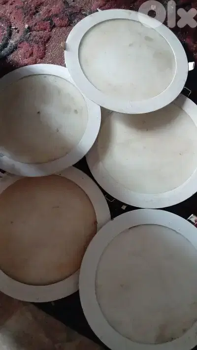 ٥ لمبات