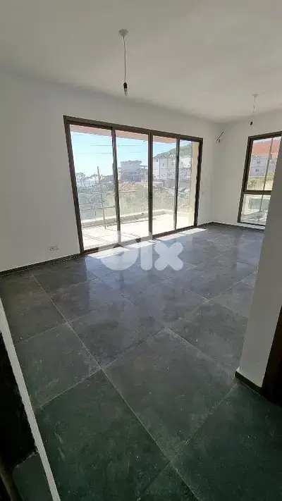 Apartment for sale in baabdat شقة للبيع في بعبدات