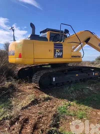 KOMATSU PC240 EXCAVATOR FOR SALE BEST PRICE! KOMATSU PC240 EXCAVATOR FOR SALE BEST PRICE!