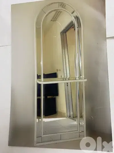 Italian mirror console Italian mirror console