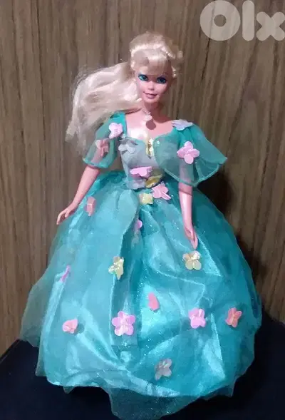SONGBIRD Barbie Mattel 1995 great doll in her own dress=40$