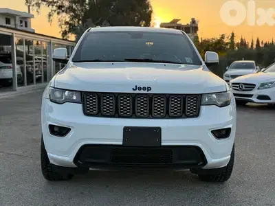 Jeep Grand Cherokee Altitude 2017