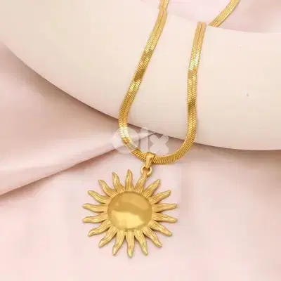 High quality gift Beautiful Sun Necklade