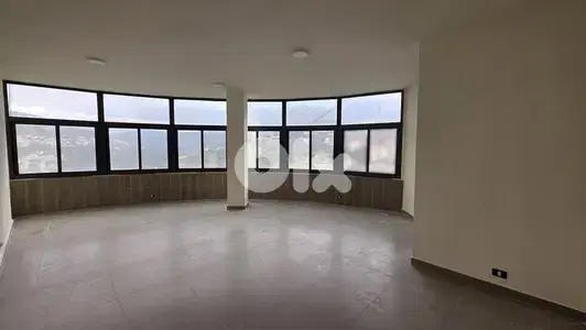Office for rent in Jamhour مكتب للإيجار في الجمهور