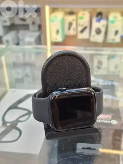 Used apple watch series 9 45mm