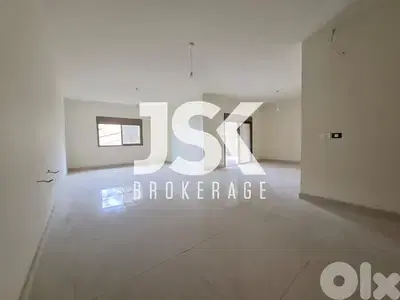L20066 - Spacious Lovely 3-Bedroom Apartment For Rent in Ballouneh