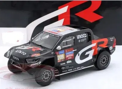 Toyota Hilux GR Evo (Rally Dakar 2024) diecast car model 1;18