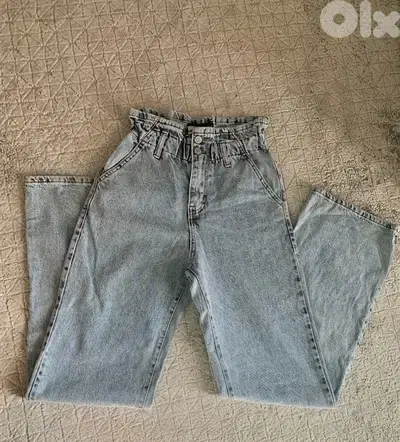 Wide Leg high waisted jeans